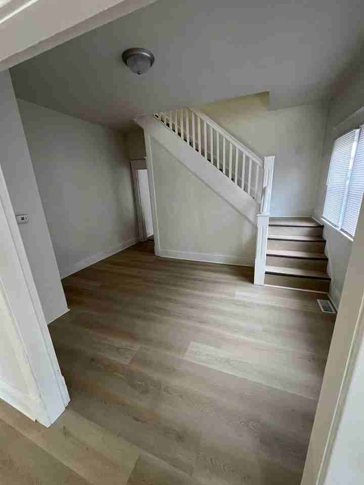 134 S 4th Ave #1 - Photo 4 of 18