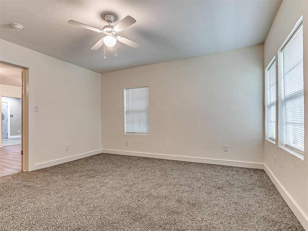 1218 W Noble Ave #1 - Photo 7 of 9