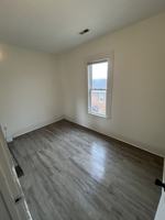 featured image of 1082 1/2 Wilson St