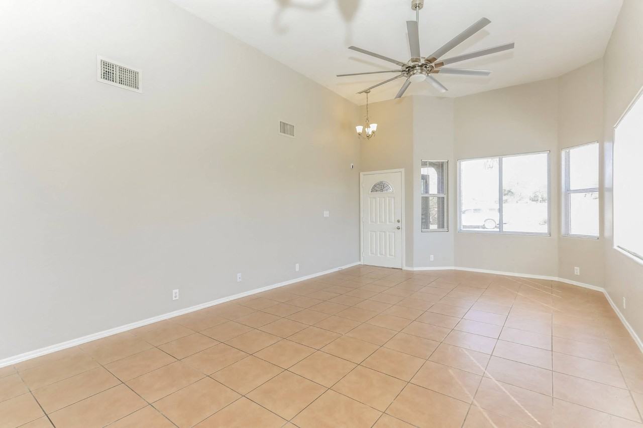 462 S Adanirom Judson Ave #5 - Photo 2 of 15