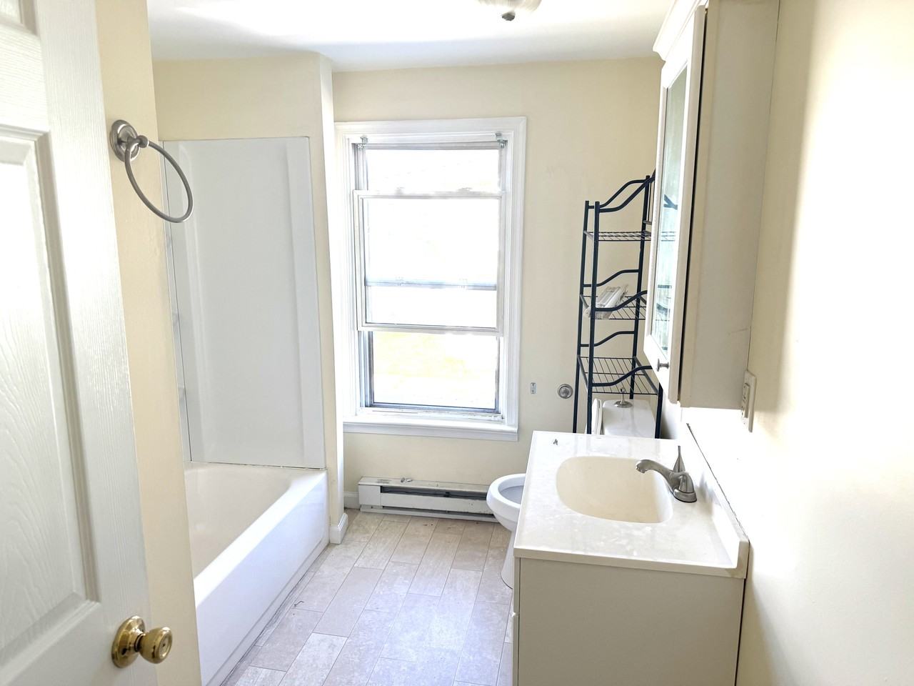 416 Cemetary Ave #1 - Photo 2 of 2