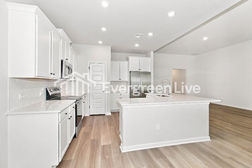 3471 Sandhill Crane Dr Sw - Photo 4 of 15