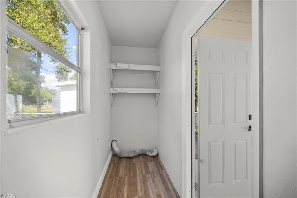1644 Pawnee St - Photo 4 of 17