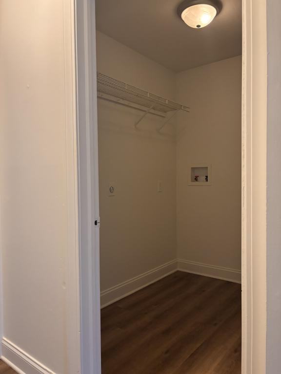 52 Clifford Rd Apt C - Photo 4 of 12