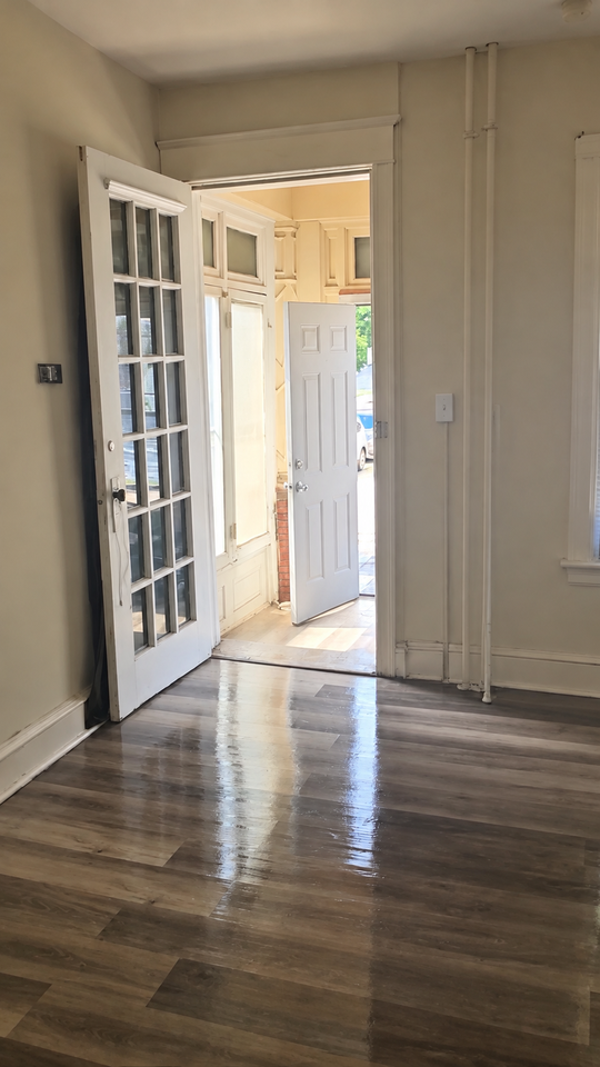 101 N Ruby St #1 - Photo 3 of 11