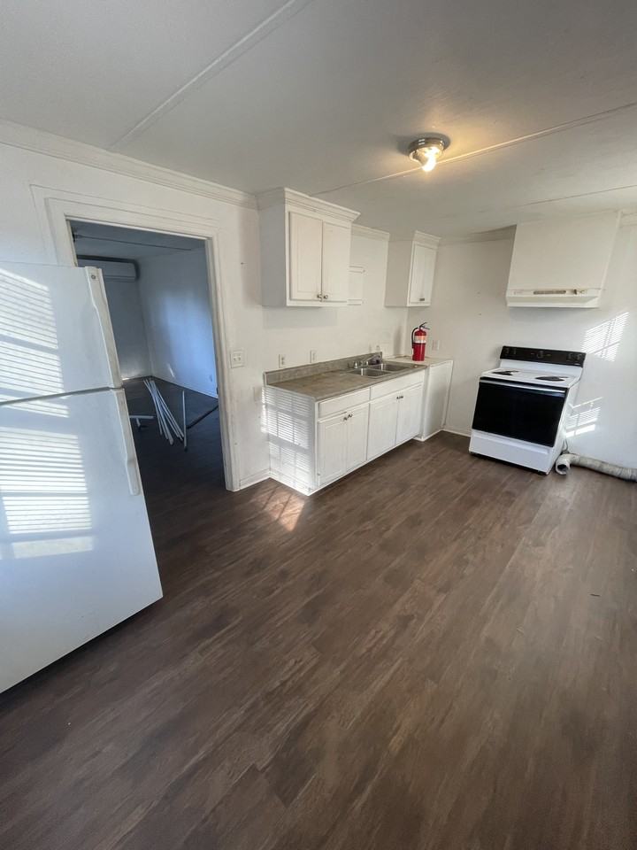 407 Princeton Kenly Rd - Photo 3 of 3