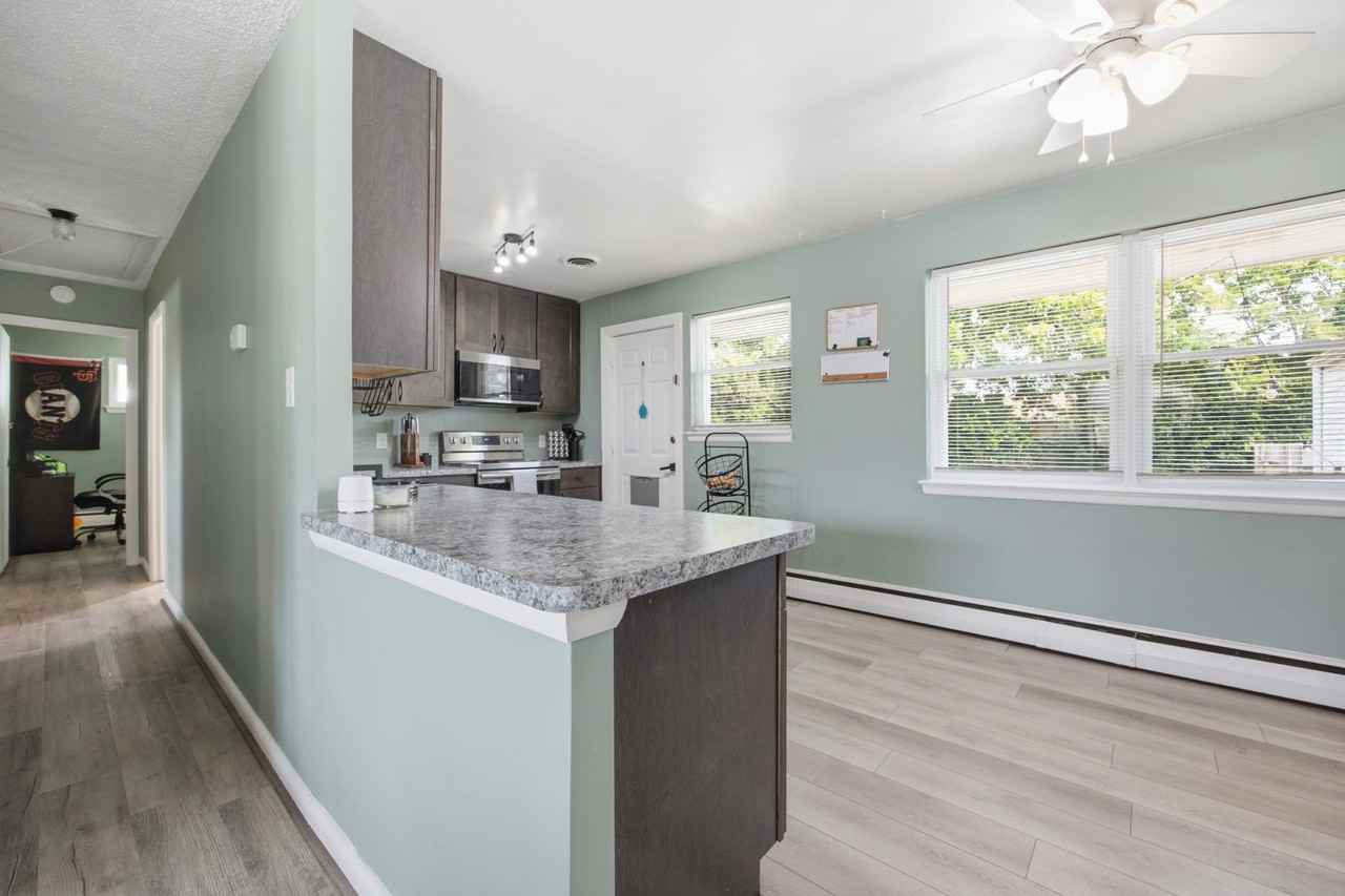 2536 E Little Creek Rd - Photo 7 of 27