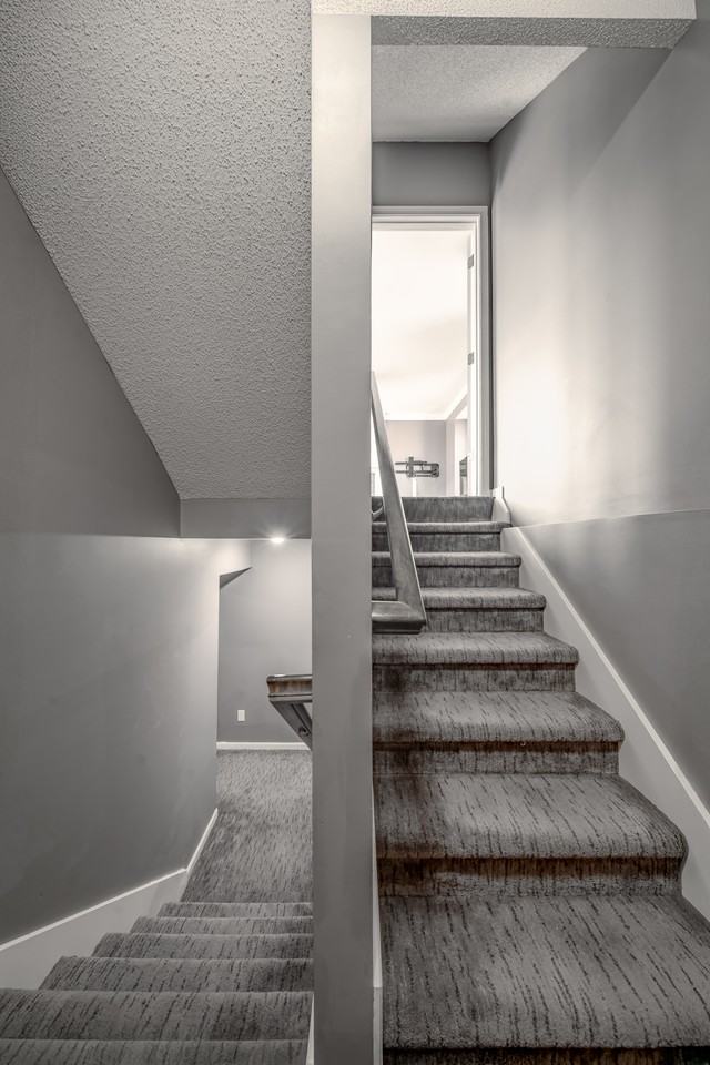 16455 S Fellows St - Photo 6 of 40