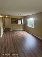 4274 Mount Vernon Ave - Photo 5 of 9