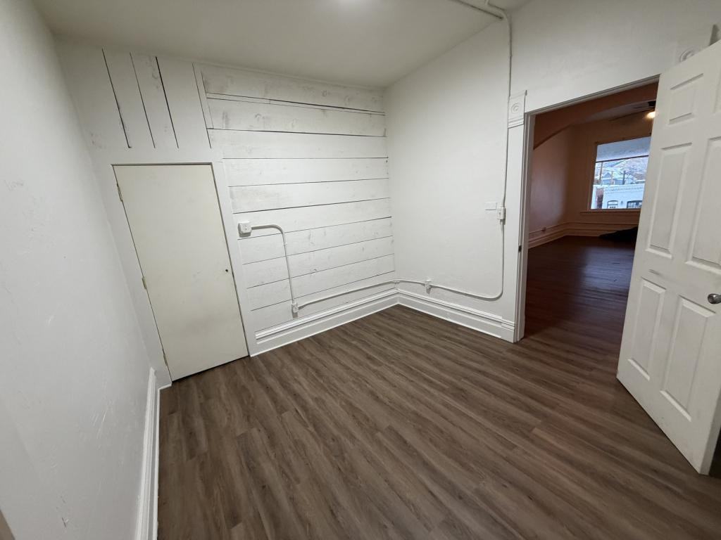 635 1/2 S Idaho St - Photo 5 of 10