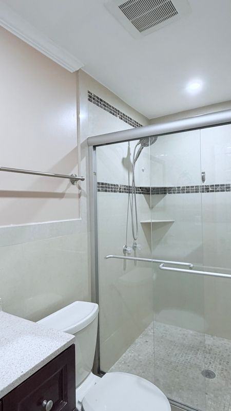 4554 Sunset Ln - Photo 3 of 24