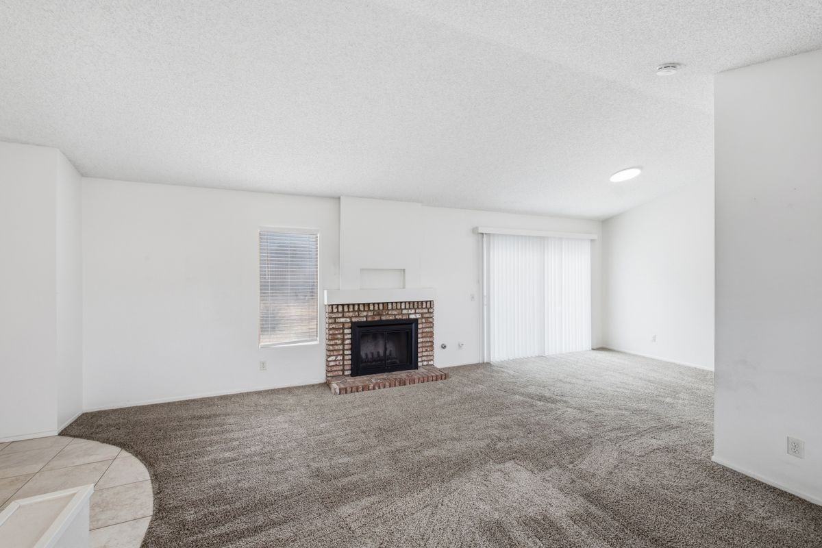 12857 Cobalt Rd - Photo 4 of 16