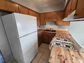 811 W 3rd St #2 - Photo 1 of 1