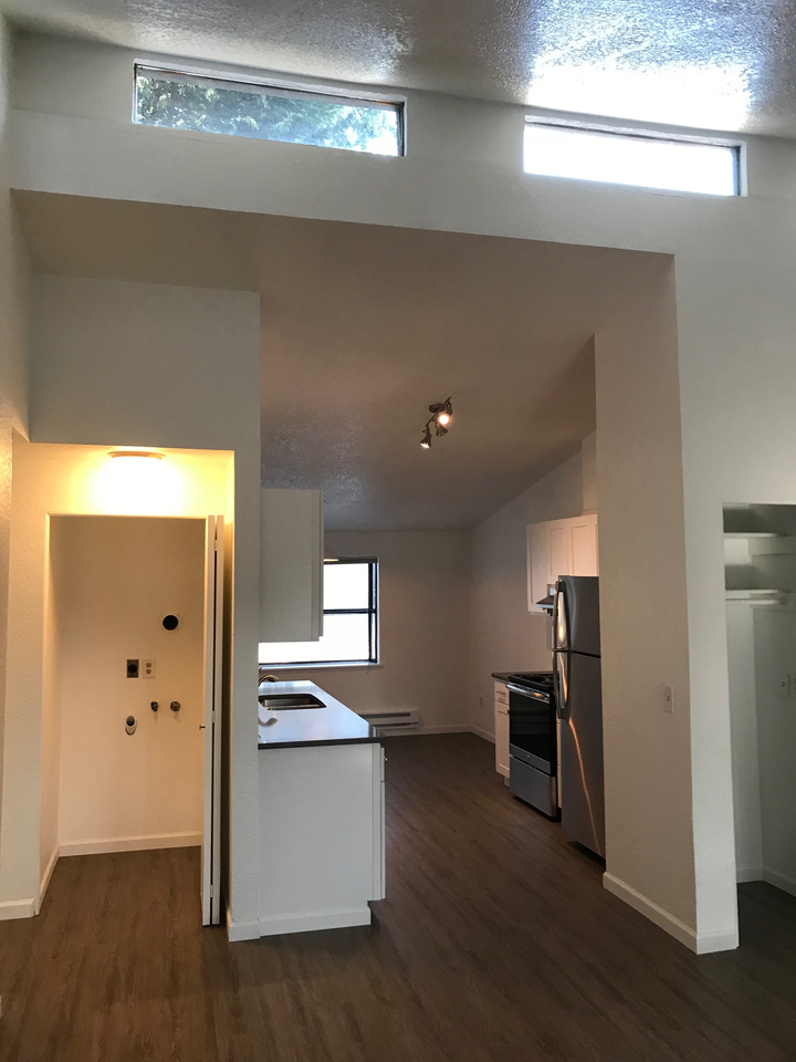 3917 S Tyler St #3 - Photo 5 of 14