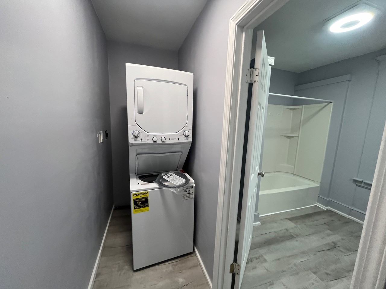 1581 E Main St #1 - Photo 5 of 24