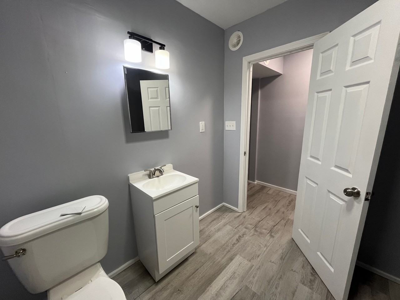 1581 E Main St #1 - Photo 6 of 24