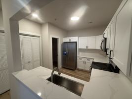 featured image of 142 N Hines St #L