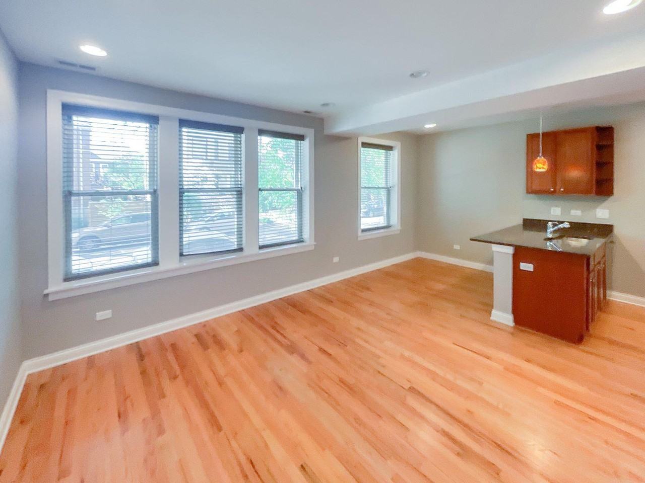 1636 W Grace St #3 - Photo 2 of 5