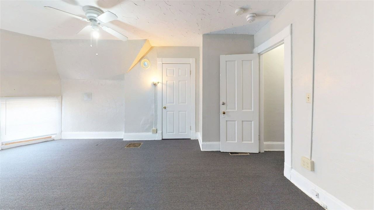 2353 N High St #1-2 - Photo 6 of 8