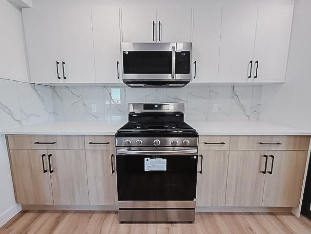 6035 105 Street Northwestunit 1 - Photo 2 of 17