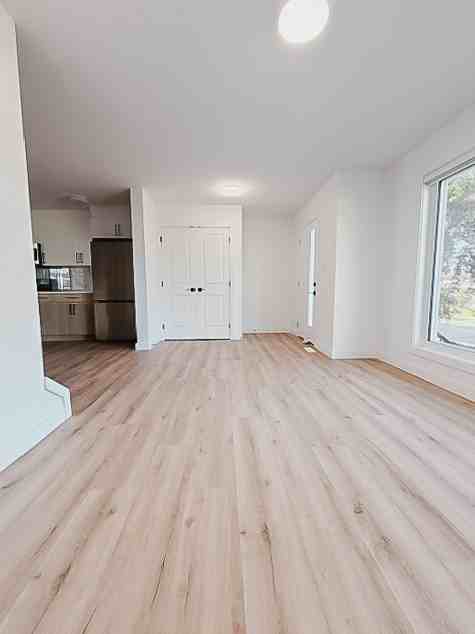 6035 105 Street Northwestunit 1 - Photo 4 of 17