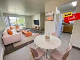 757 Ne Alameda Ave - Photo 1 of 1