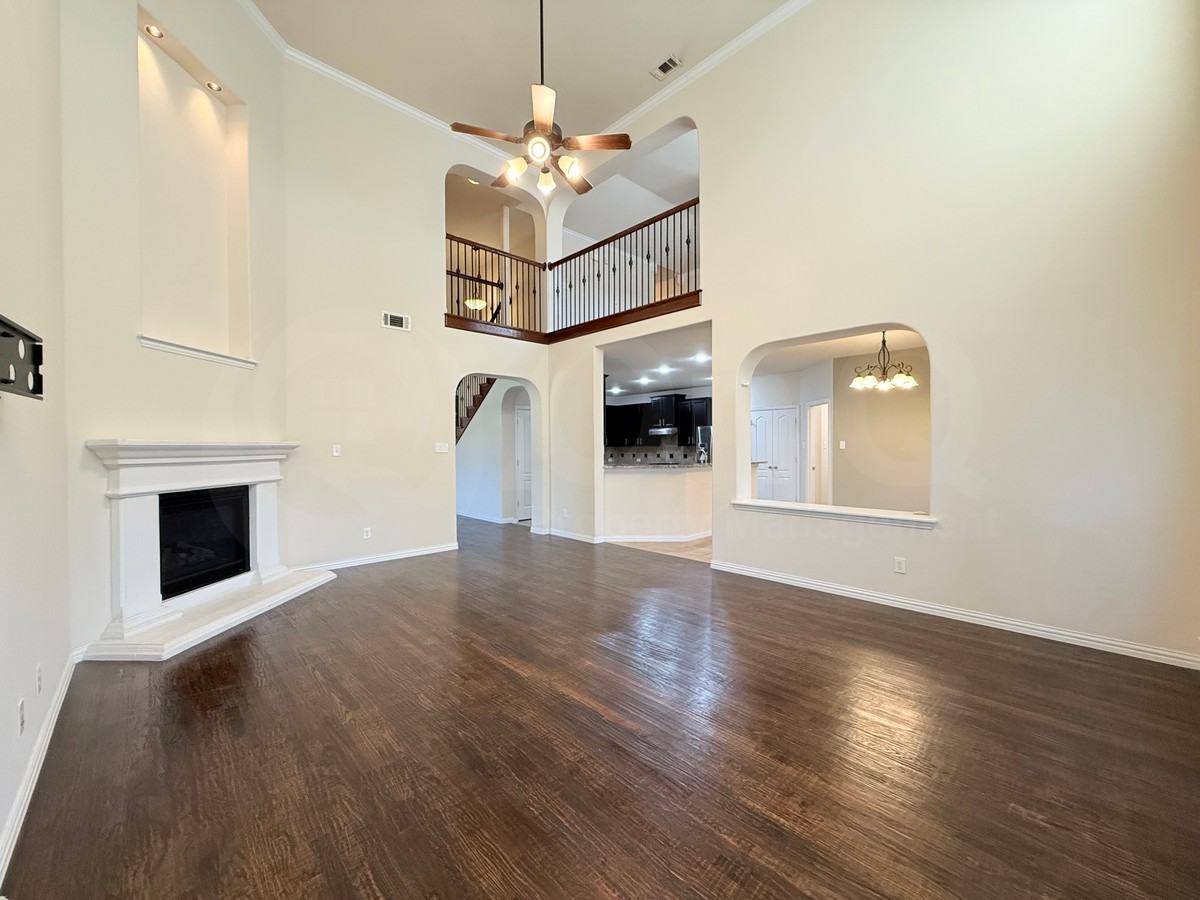 3309 Berkwood Pl - Photo 6 of 49