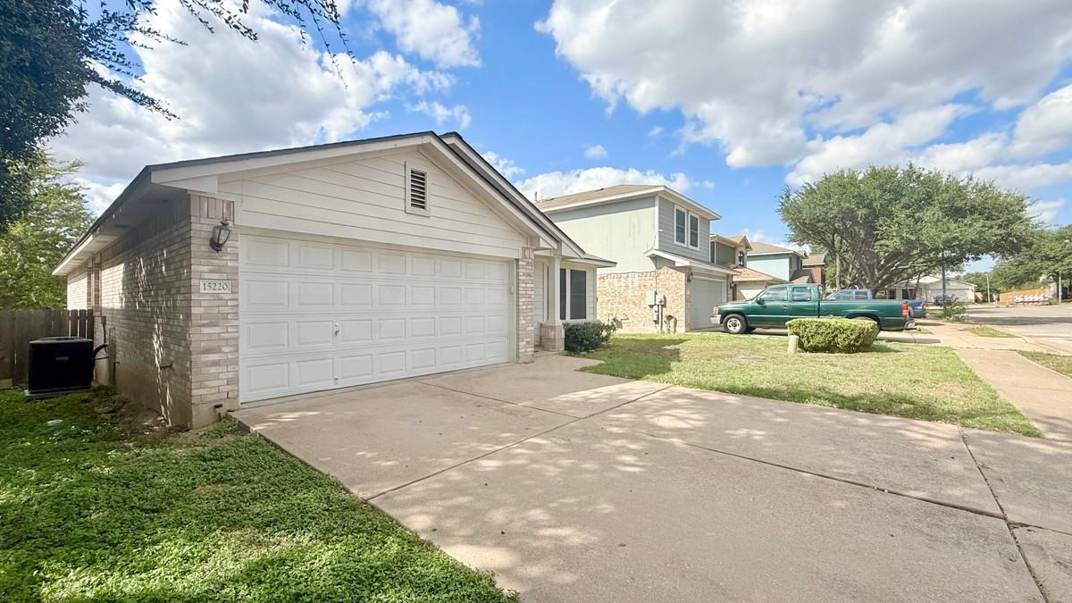15220 Drusillas Dr - Photo 2 of 21