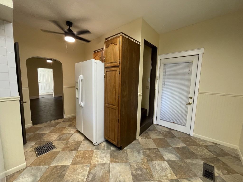 3719 Marine Ave - Photo 7 of 22