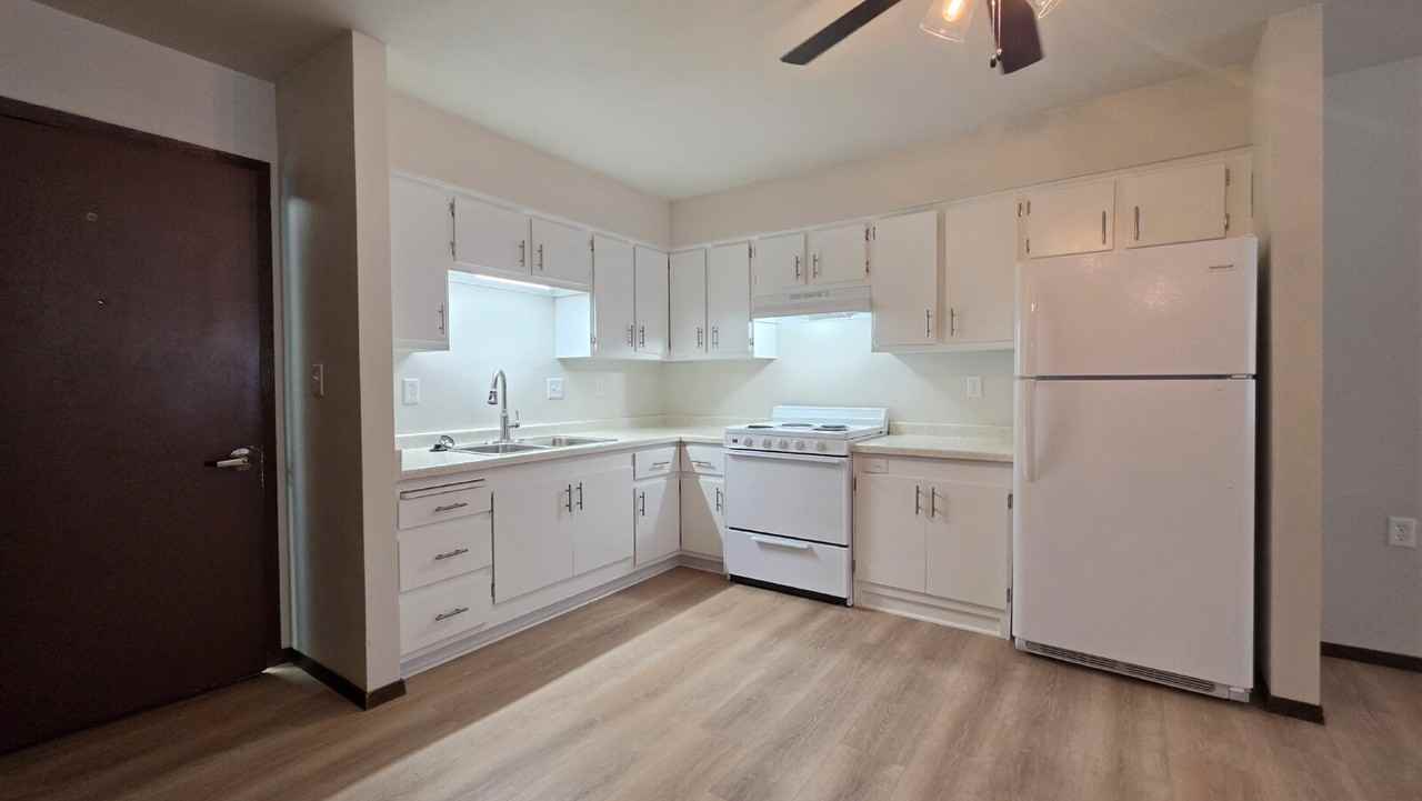W7760 Elm St #01 - Photo 6 of 18