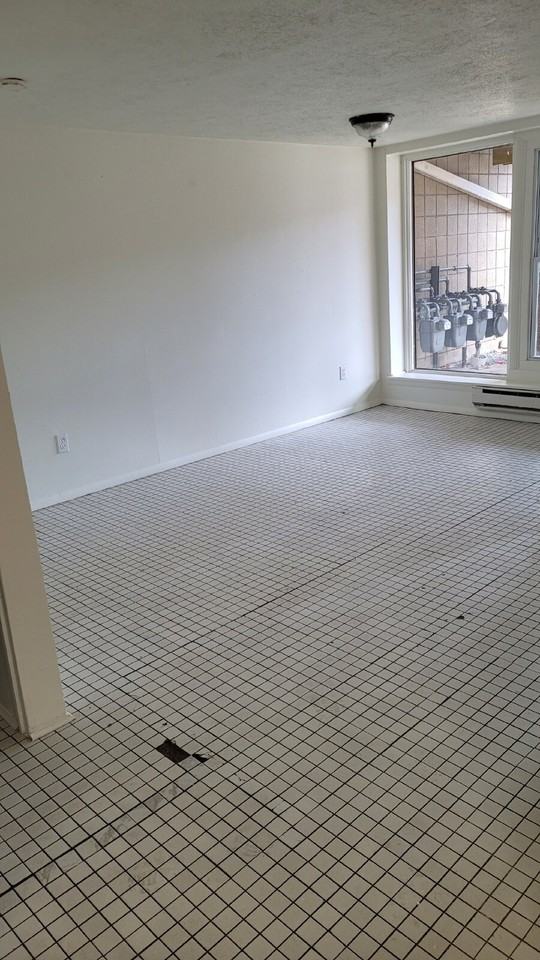534 Fallowfield Ave - Photo 3 of 5