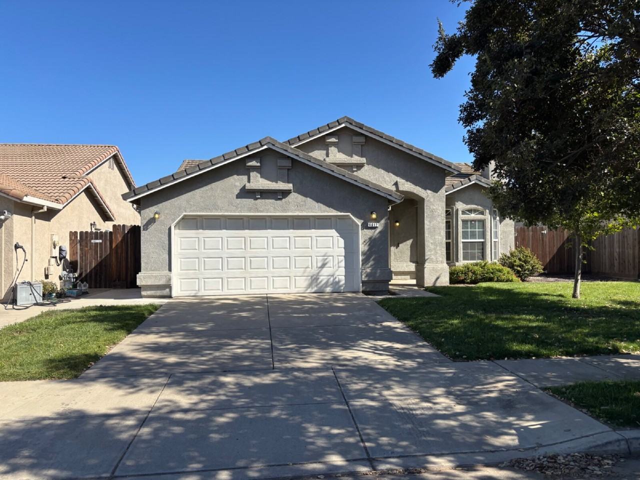 4612 Reflection Ave - Photo 2 of 20