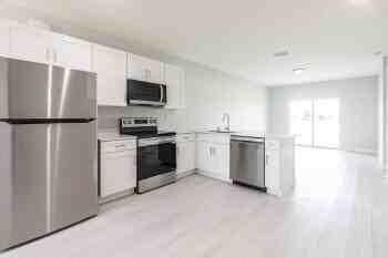12169 Tetzel Ave - Photo 3 of 15