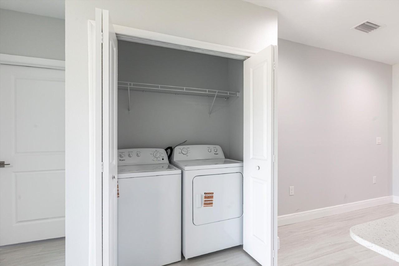 12169 Tetzel Ave - Photo 7 of 15