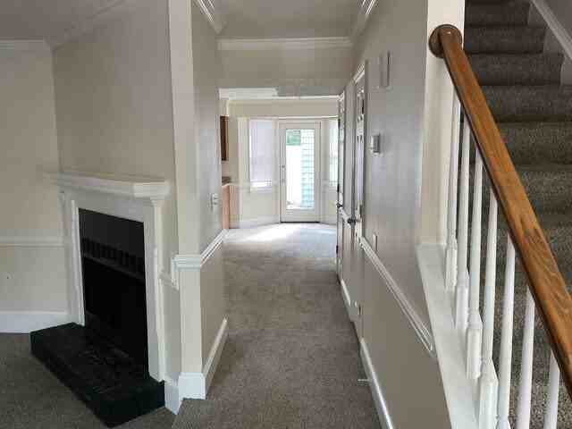 2905 Sussex St Apt C - Photo 5 of 32
