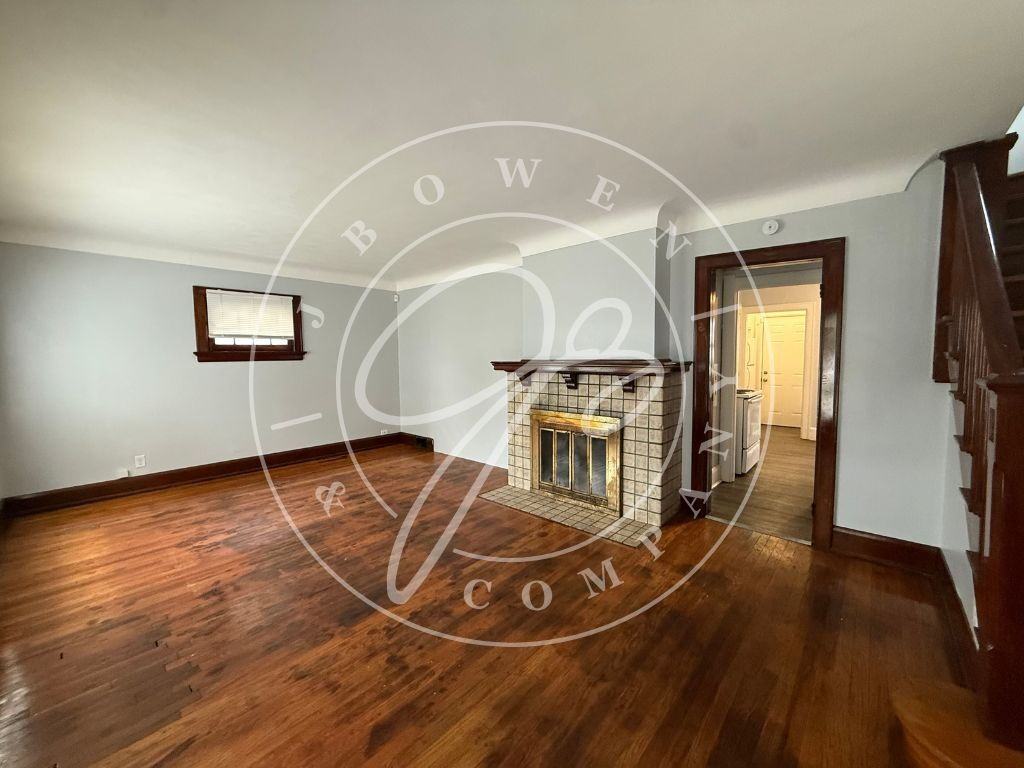 1831 Perth St - Photo 5 of 12