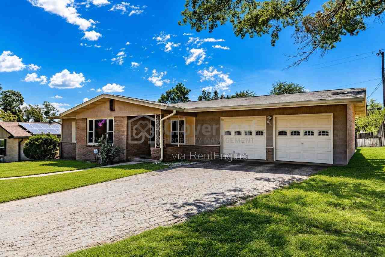 238 Bella Vista Dr - Photo 2 of 33