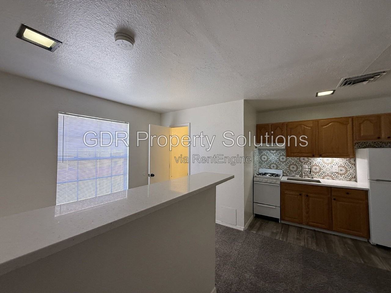 401 14th St Nw #26 - Photo 6 of 15