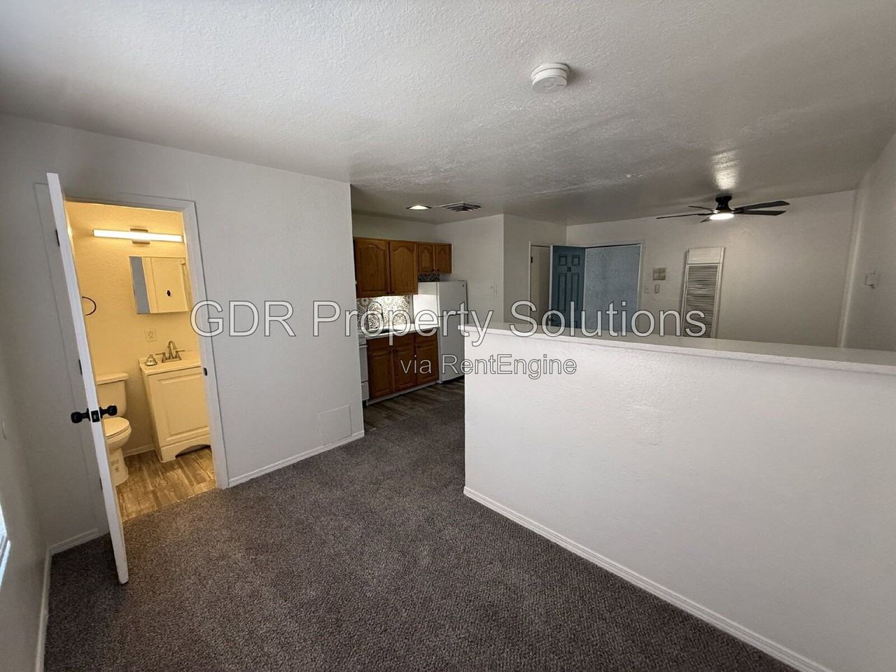 401 14th St Nw #26 - Photo 7 of 15