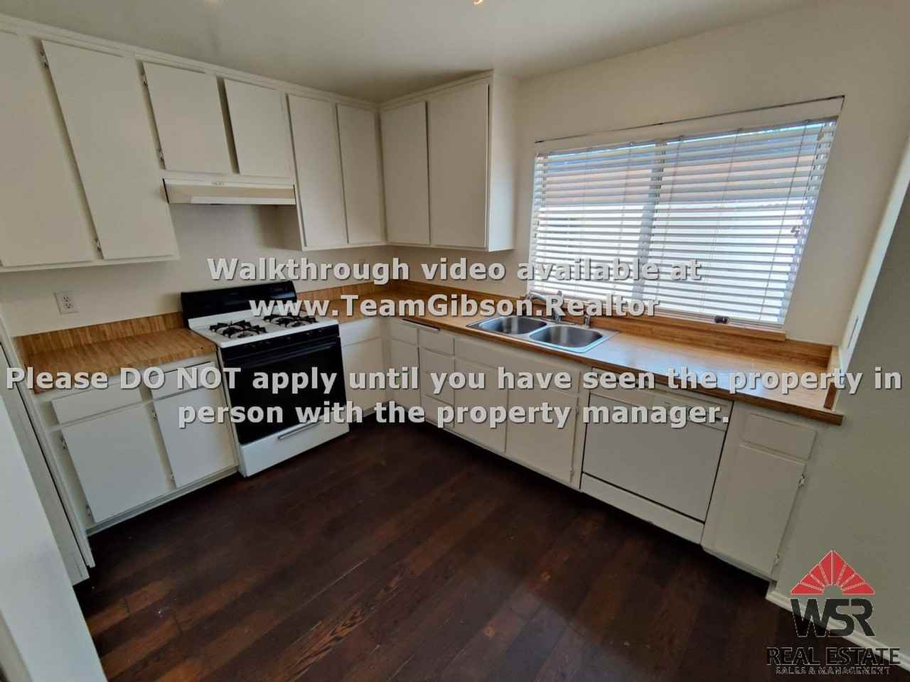 10546 White Oak Dr - Photo 4 of 19