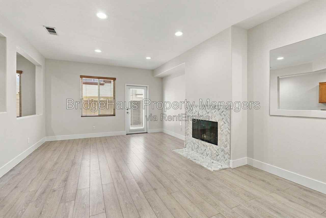 10685 Wexford St #2 - Photo 3 of 29
