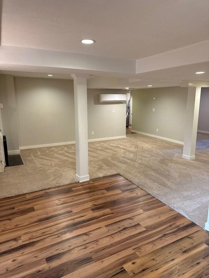 2491 Saginaw St S - Photo 3 of 20