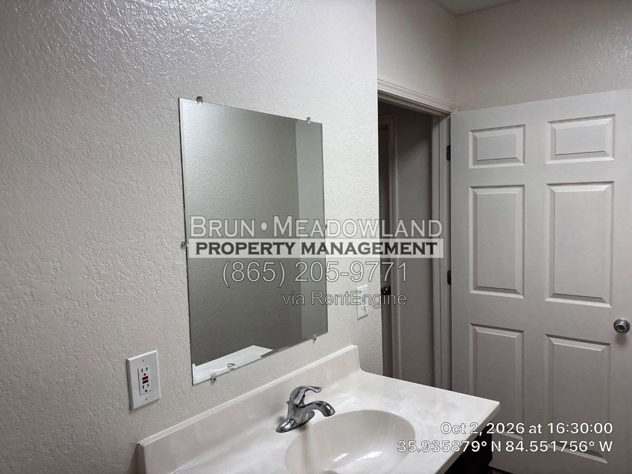 415 Devonia St #303 - Photo 7 of 14