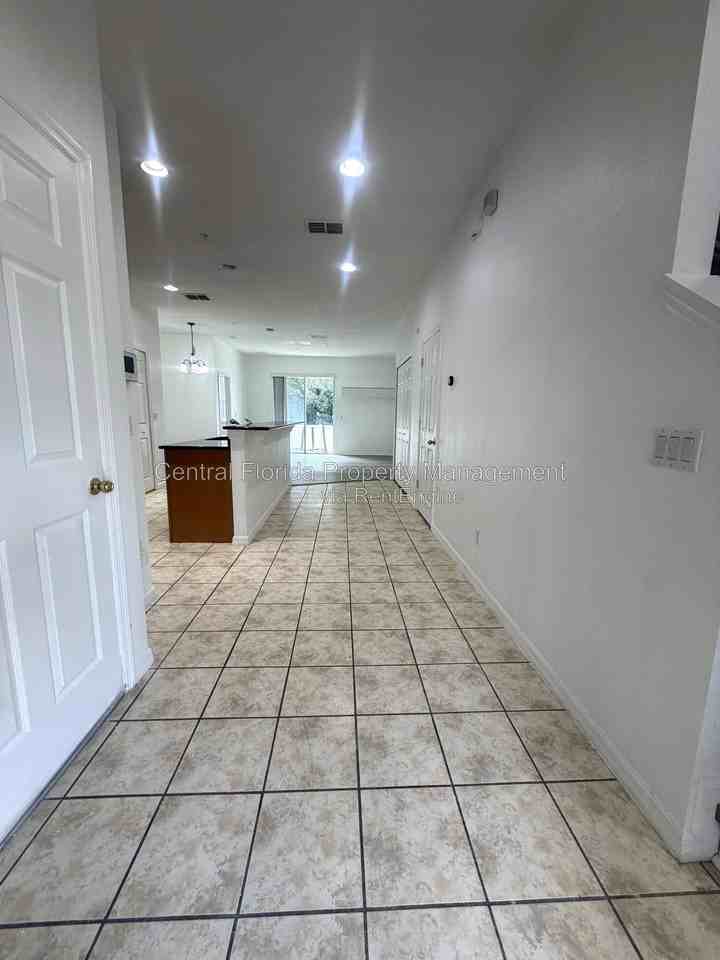 327 White Dogwood Ln #1 - Photo 3 of 32