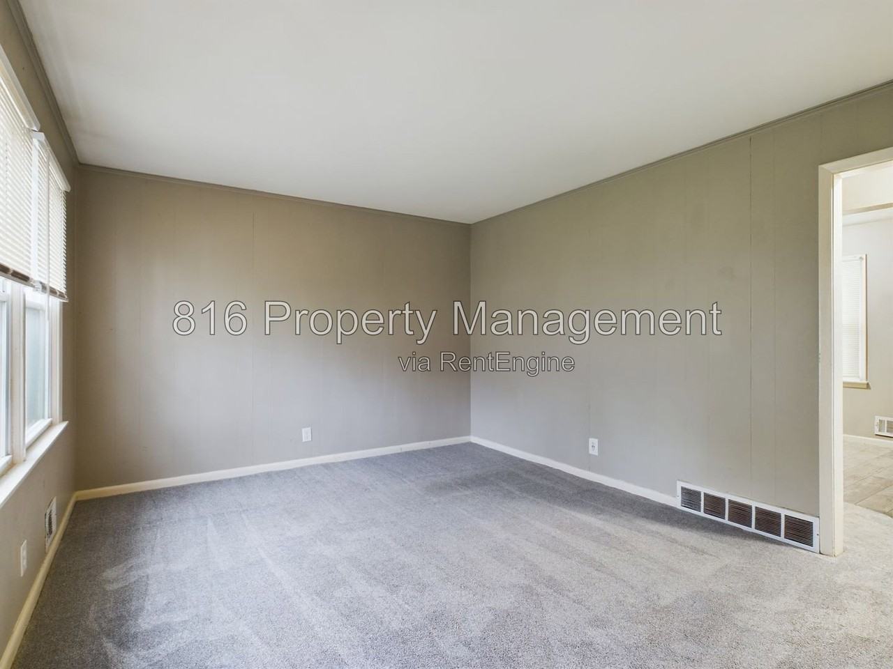 6611 College Ave - Photo 3 of 20