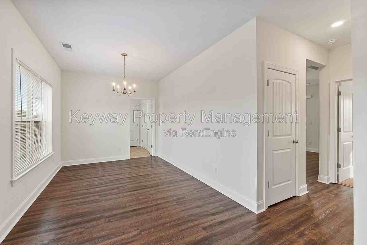 2343 Belair Spring Rd - Photo 7 of 25