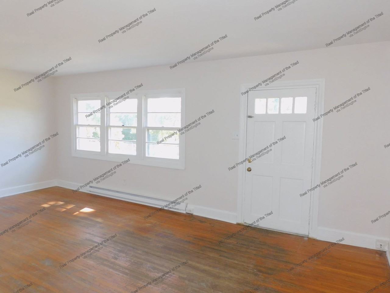 2228 Delta Pl - Photo 2 of 23