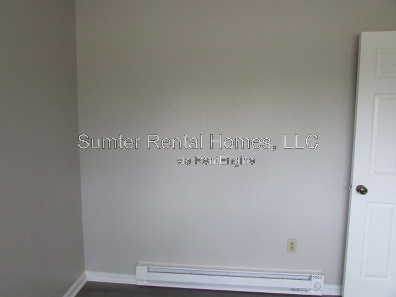 211 Highland Ave - Photo 5 of 12