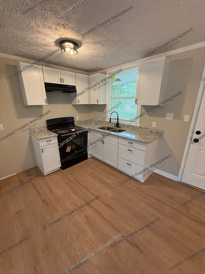 4531 Druid Pl - Photo 4 of 15