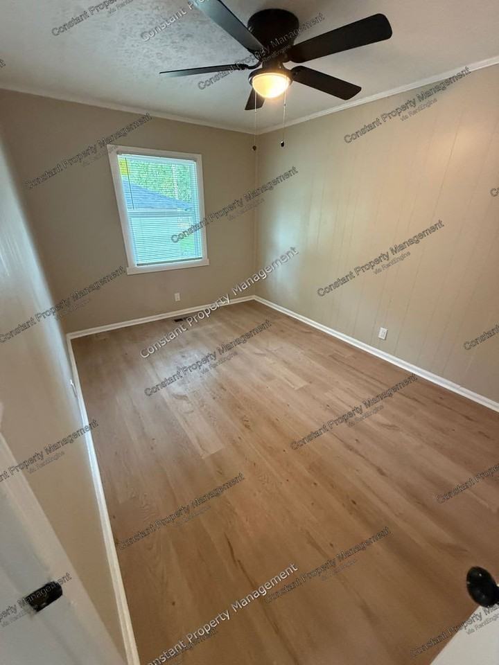 4531 Druid Pl - Photo 6 of 15